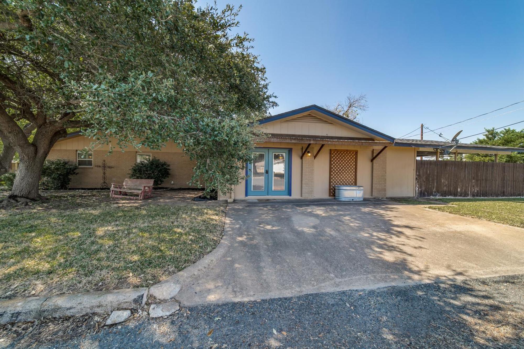 Charming Pet Friendly 4 Bdrm Home Mins To Main St And Wineries Fredericksburg Buitenkant foto