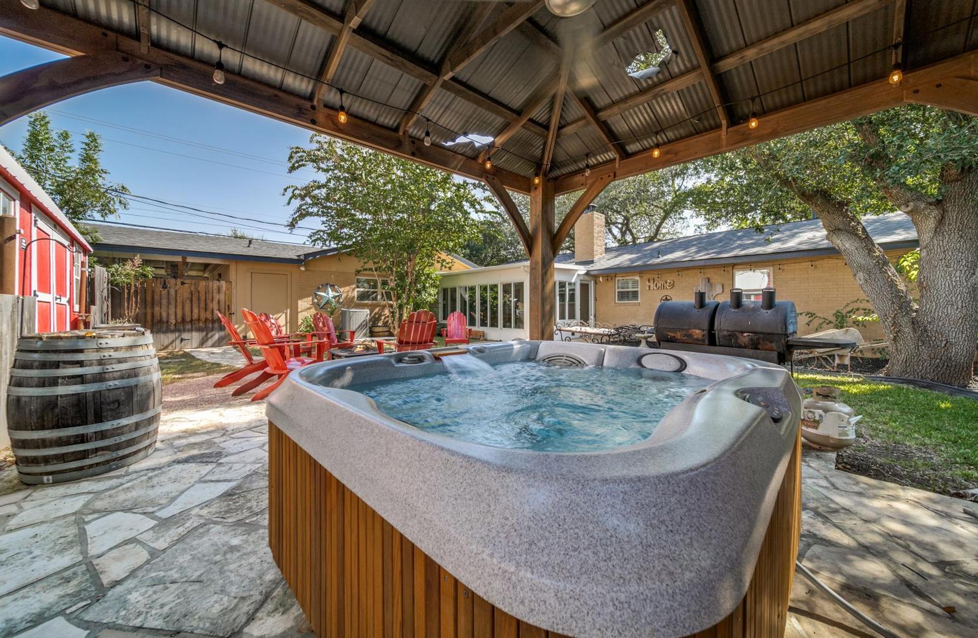 Charming Pet Friendly 4 Bdrm Home Mins To Main St And Wineries Fredericksburg Buitenkant foto