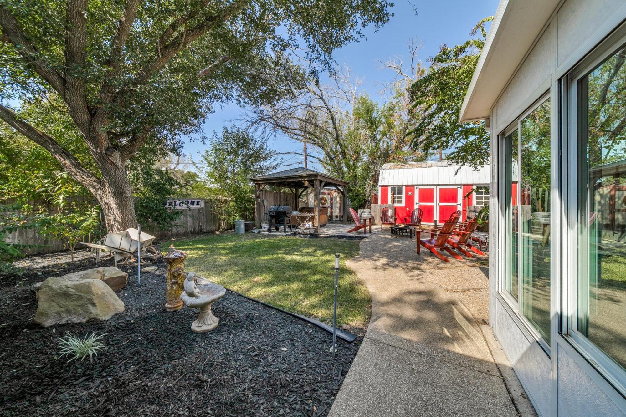 Charming Pet Friendly 4 Bdrm Home Mins To Main St And Wineries Fredericksburg Buitenkant foto